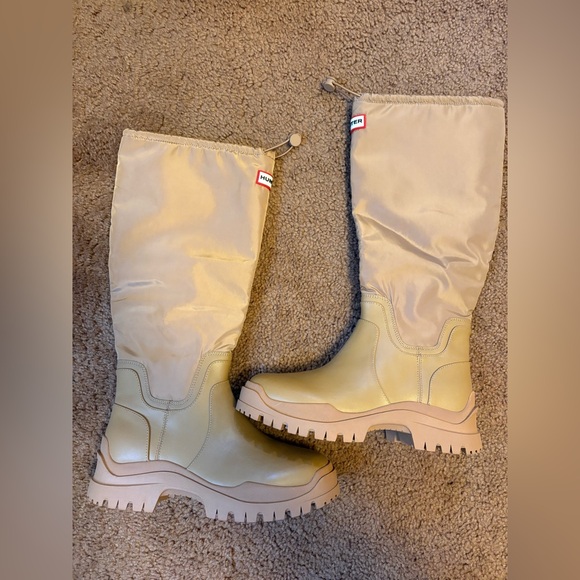 NEW! Hunter Wendy Tall Rain Boots - Picture 3 of 11